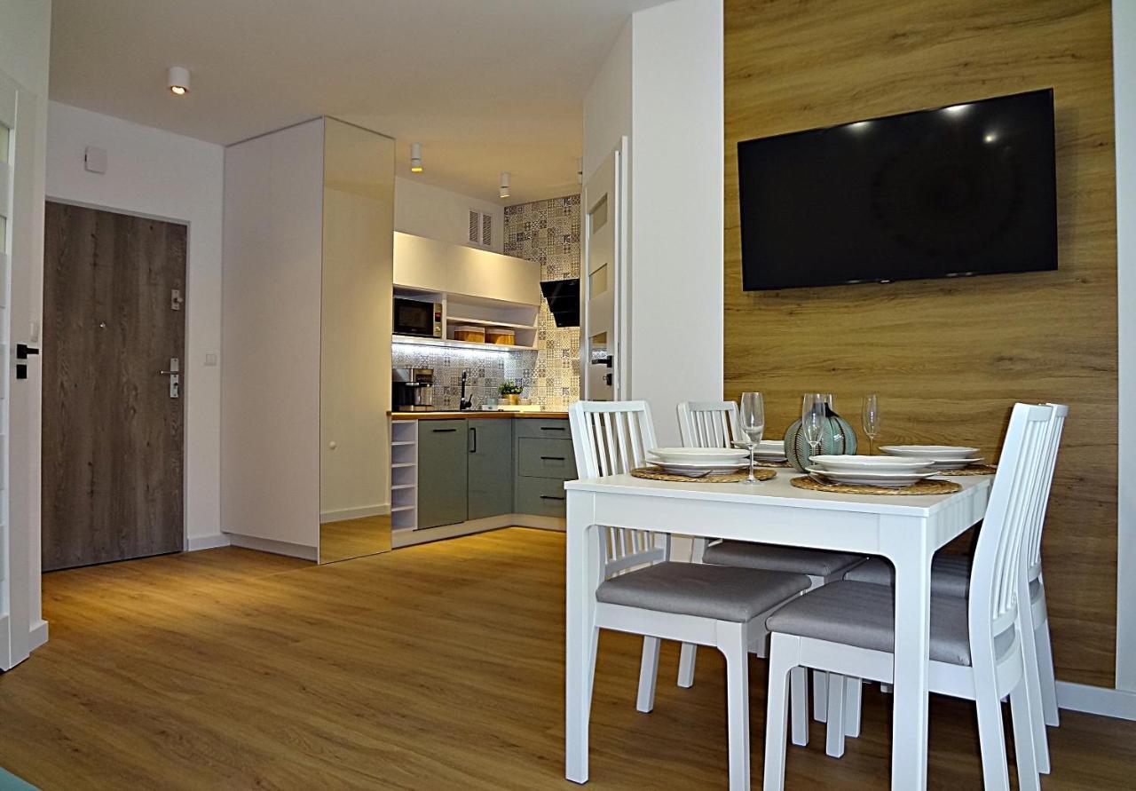 קרפאז' Apartamenty Sun&Fun Rezydencja Pod Debami Nad Lomnica 1B I 2B- Blisko Centrum I Sklepow W Otoczeniu Zieleni מראה חיצוני תמונה