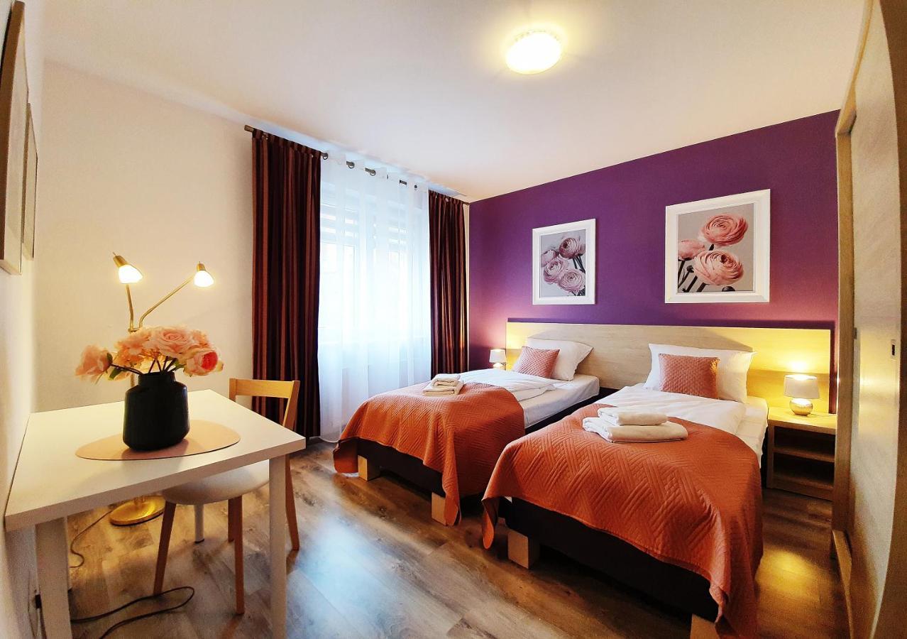 קרפאז' Apartamenty Sun&Fun Rezydencja Pod Debami Nad Lomnica 1B I 2B- Blisko Centrum I Sklepow W Otoczeniu Zieleni מראה חיצוני תמונה