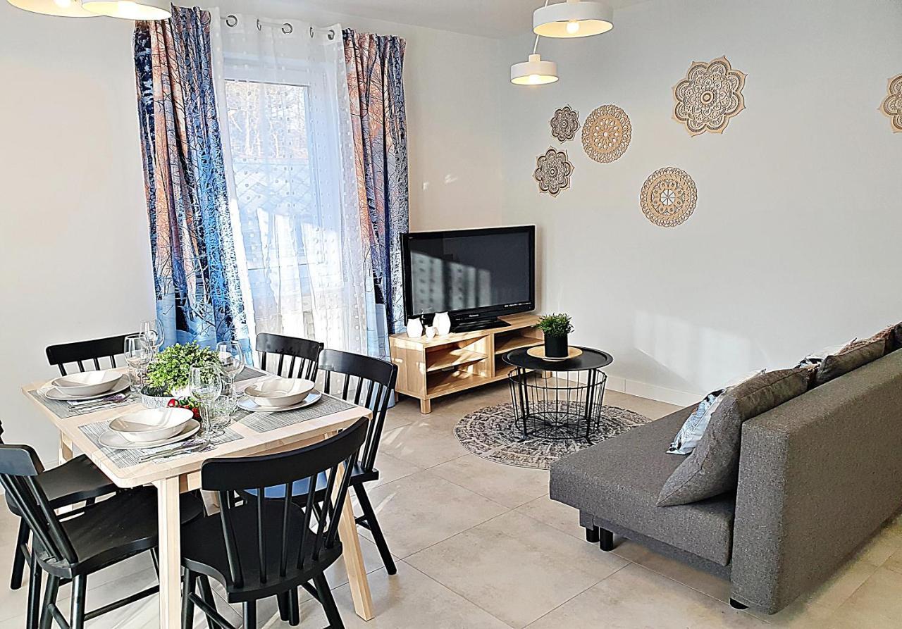 קרפאז' Apartamenty Sun&Fun Rezydencja Pod Debami Nad Lomnica 1B I 2B- Blisko Centrum I Sklepow W Otoczeniu Zieleni מראה חיצוני תמונה