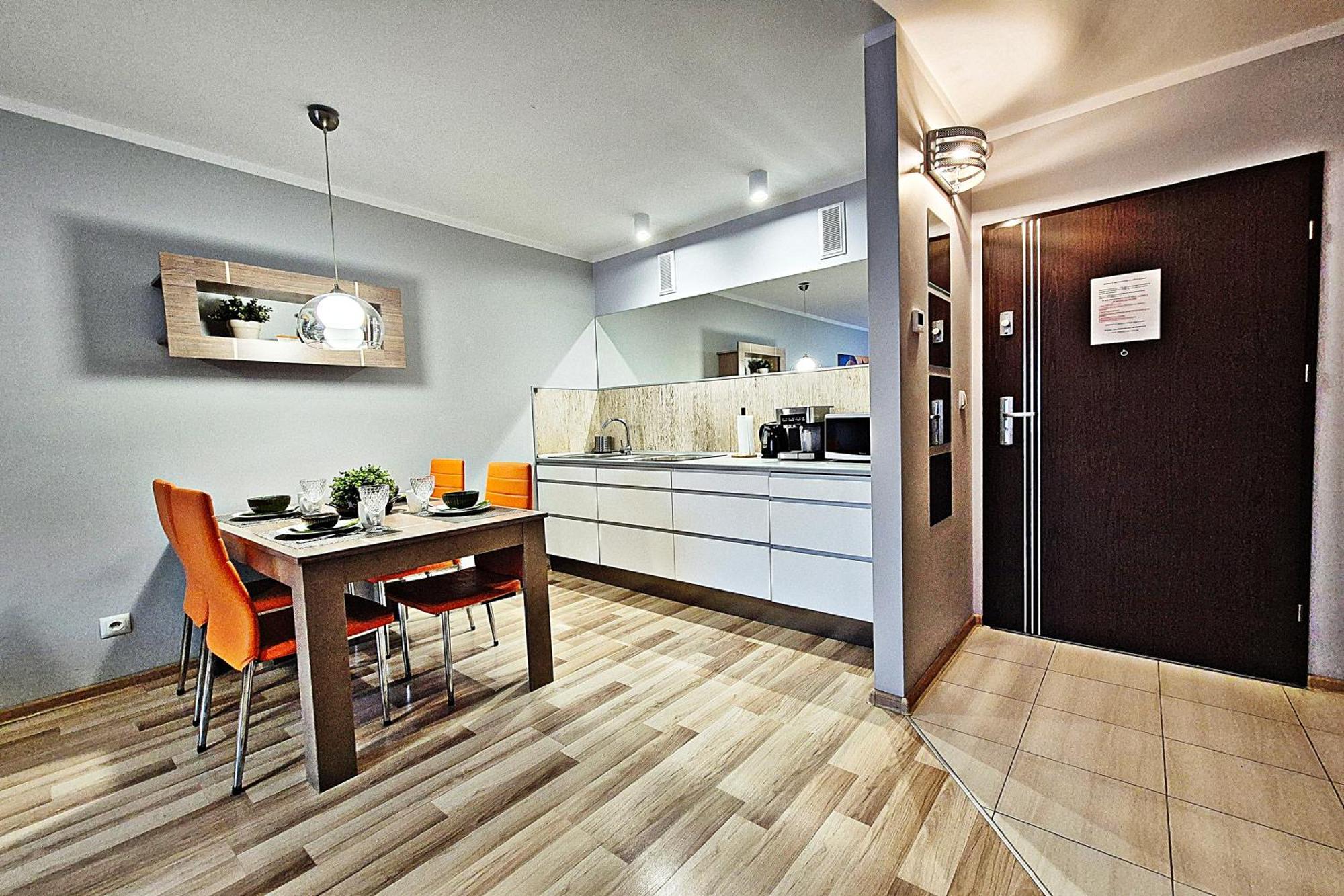 קרפאז' Apartamenty Sun&Fun Rezydencja Pod Debami Nad Lomnica 1B I 2B- Blisko Centrum I Sklepow W Otoczeniu Zieleni מראה חיצוני תמונה