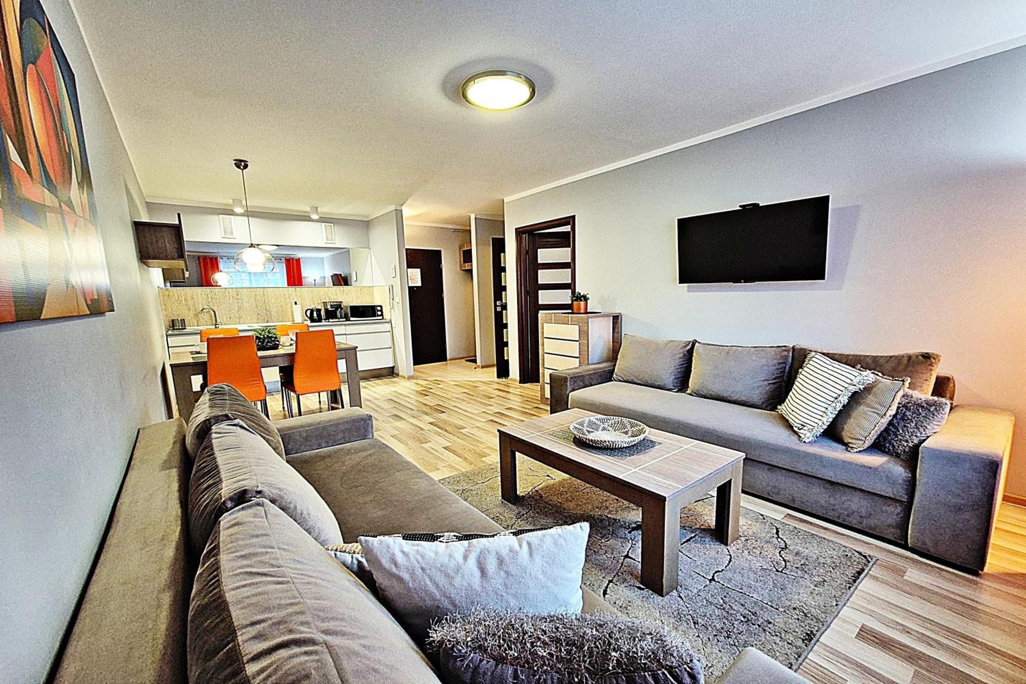 קרפאז' Apartamenty Sun&Fun Rezydencja Pod Debami Nad Lomnica 1B I 2B- Blisko Centrum I Sklepow W Otoczeniu Zieleni מראה חיצוני תמונה
