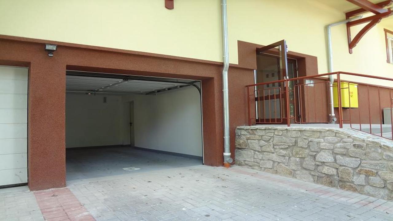 קרפאז' Apartamenty Sun&Fun Rezydencja Pod Debami Nad Lomnica 1B I 2B- Blisko Centrum I Sklepow W Otoczeniu Zieleni מראה חיצוני תמונה